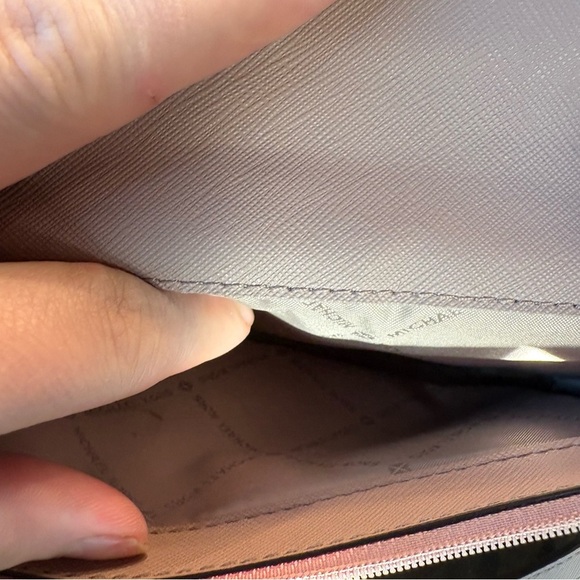 Michael Kors pink Crossbody Bag - Picture 8 of 12